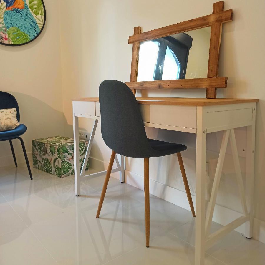 La Paloma Beach Apartment With Pool By Casa Del Sol Hr Manilva Ngoại thất bức ảnh