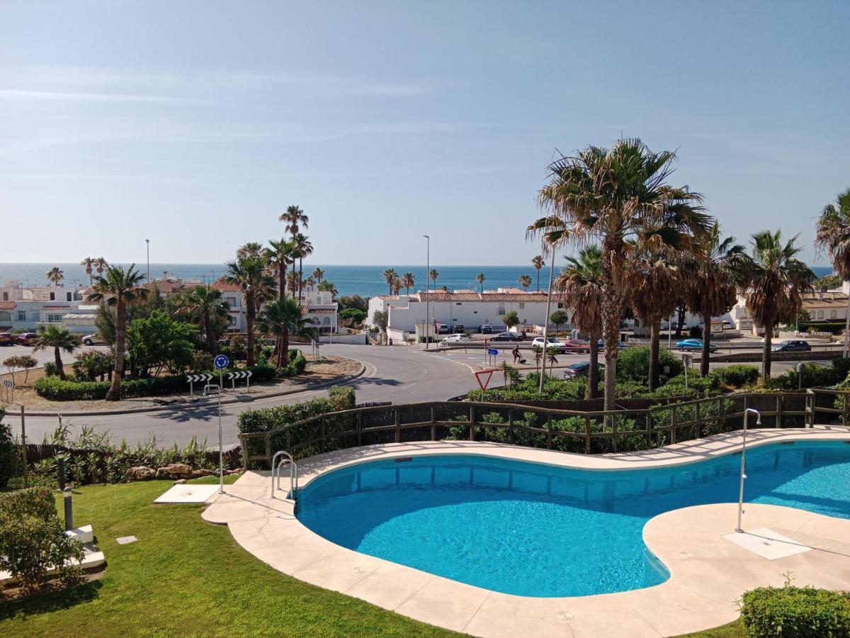La Paloma Beach Apartment With Pool By Casa Del Sol Hr Manilva Ngoại thất bức ảnh